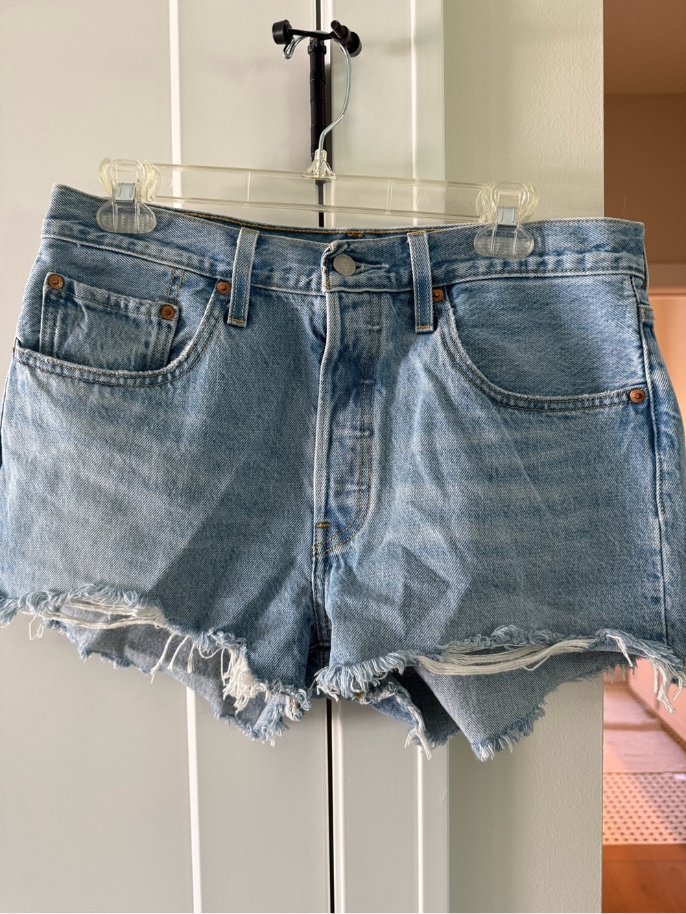 Levi’s 501 short cutoffs